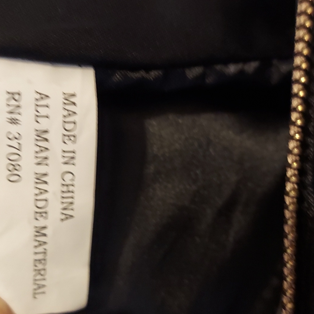 Fastionable Handbag - Picture 10 of 10
